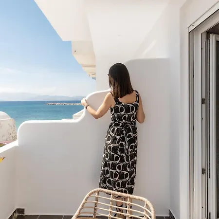Fleria Seaview Apartmán *