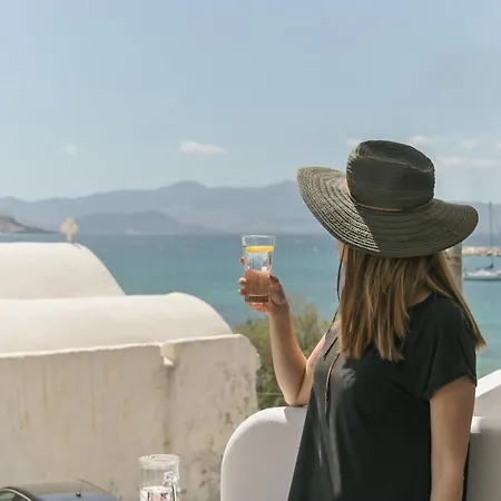 Fleria Seaview Apartment Naxos City